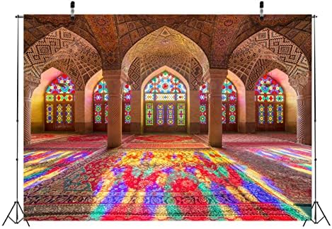 בלקו 5 על 3 רגל בד בציר ימי הביניים ארמון מרוקאי רקע ורוד מסגד אולם גדול רקע עמודות עם קשתות צבעוני שטיח מוכתם זכוכית דלת חלון דקור לילדים